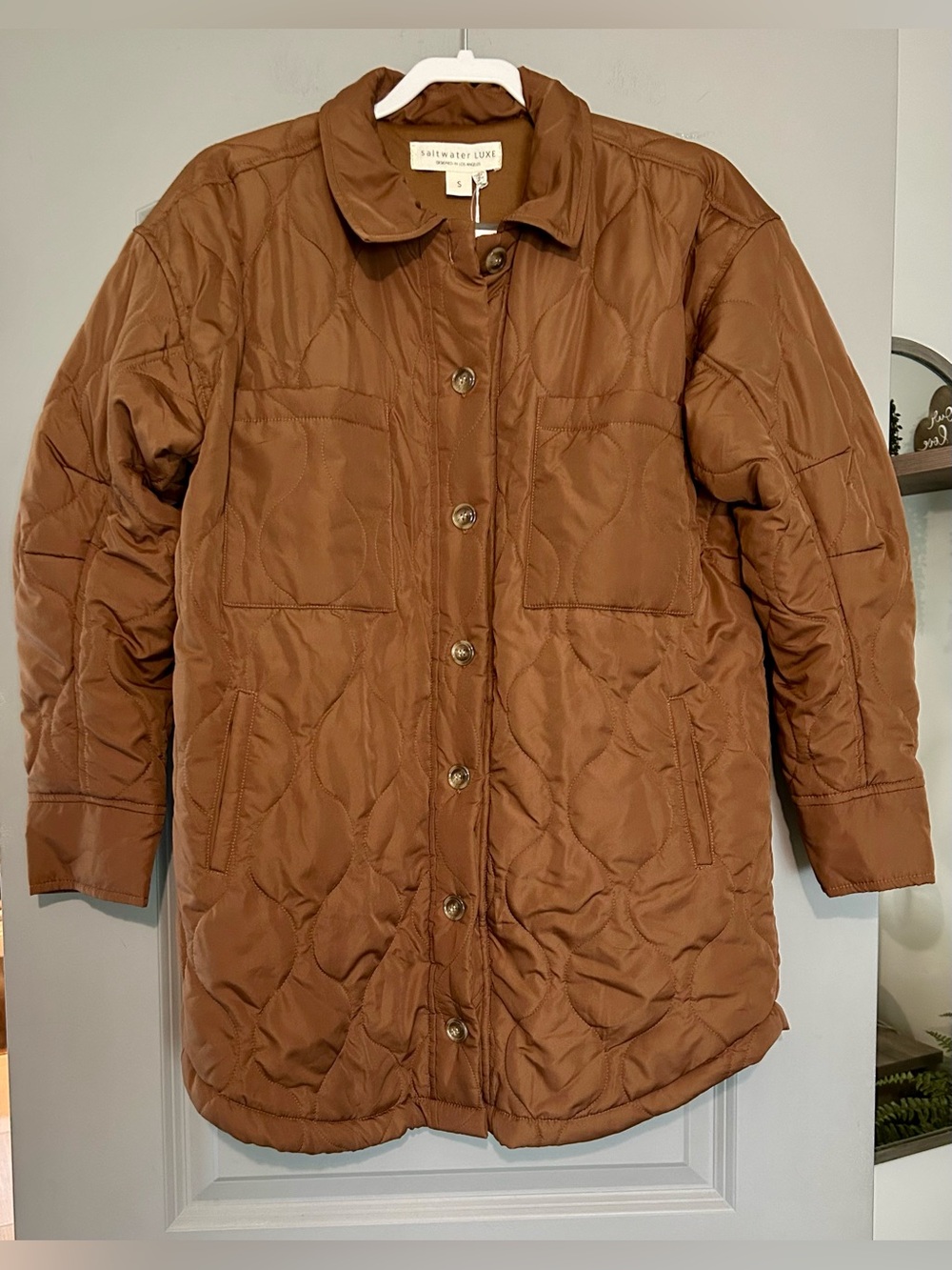 saltwater LUXE Quilted Jacket in Warm Caramel Brown - Picture 4 of 5